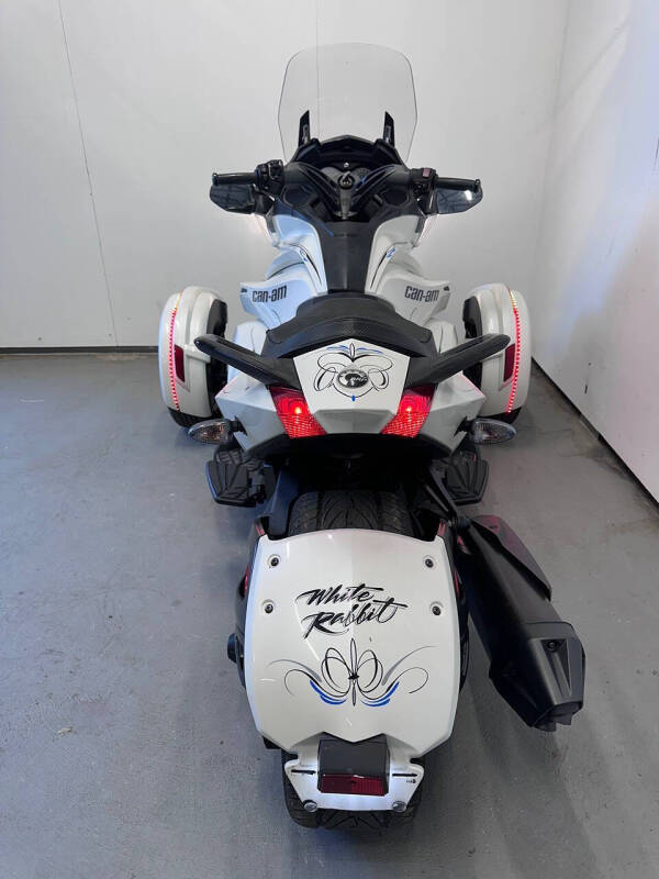 2014 Can-Am Spyder ST SE5