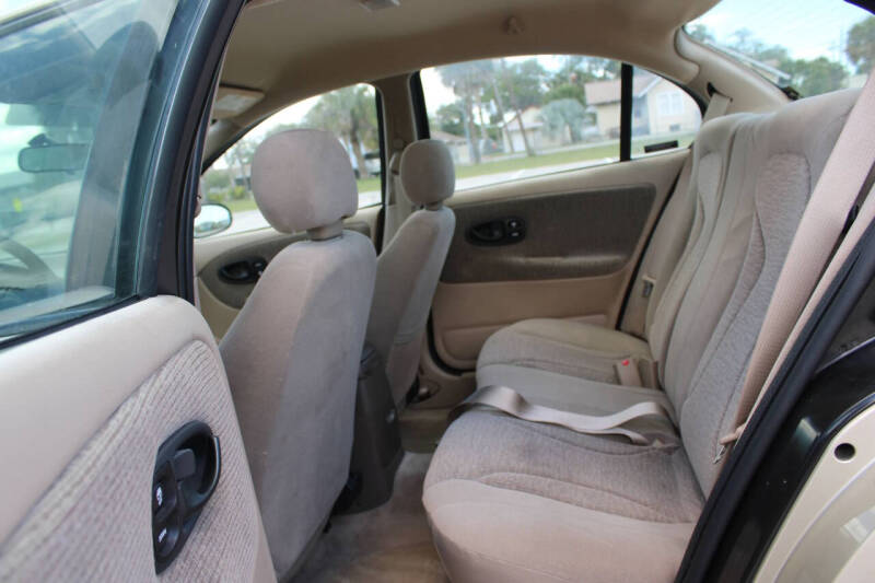 2002 Saturn S-Series SL2
