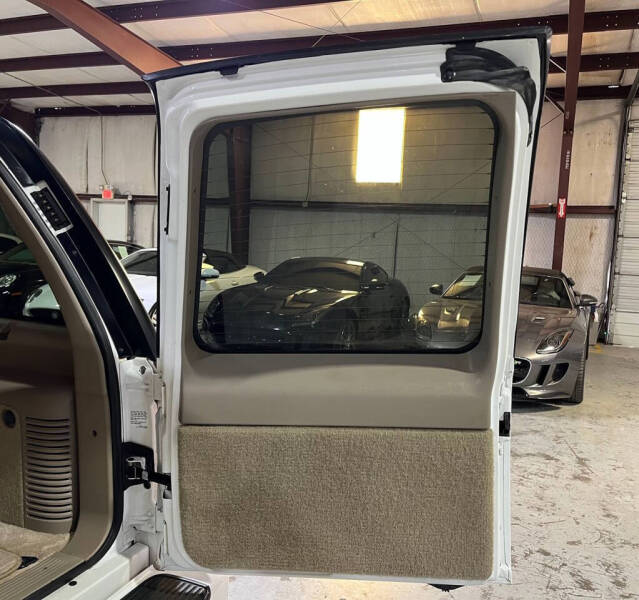 2000 Cadillac Escalade