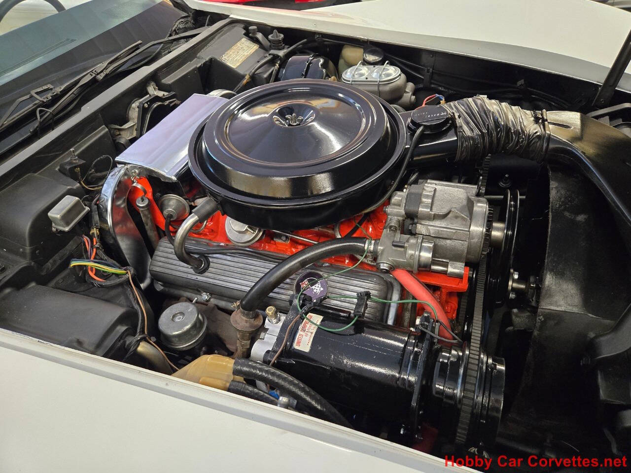 1976 Chevrolet Corvette 36