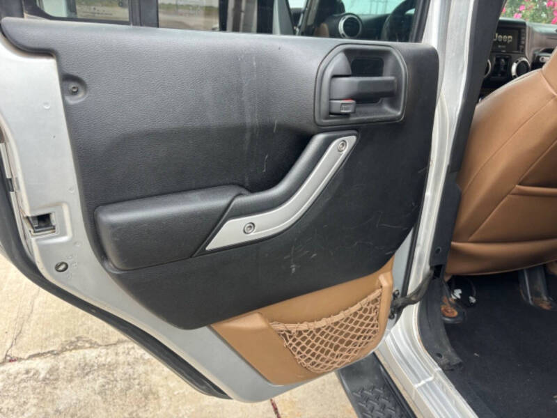 2012 Jeep Wrangler Unlimited Sahara