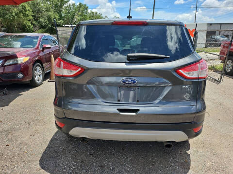 2015 Ford Escape SE