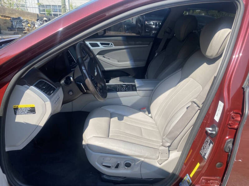 2015 Hyundai Genesis