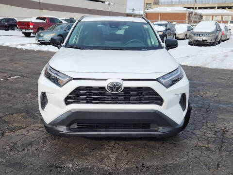 2025 Toyota RAV4 Hybrid LE