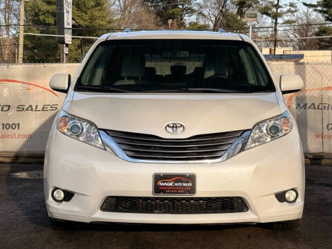 2015 Toyota Sienna
