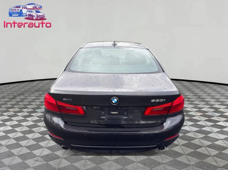 2018 BMW 5 Series 530i xDrive