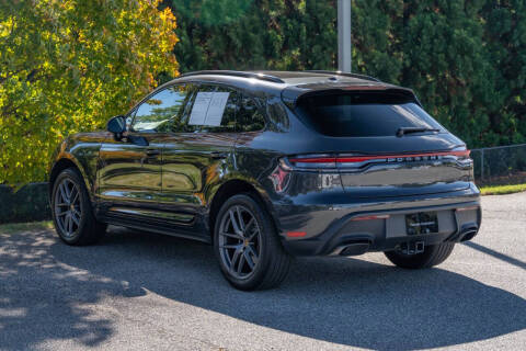 2025 Porsche Macan
