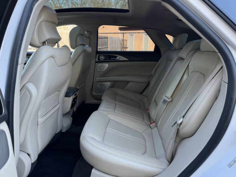 2017 Lincoln MKZ Reserve