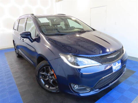 2019 Chrysler Pacifica Limited