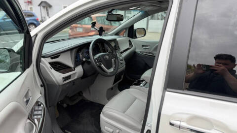 2017 Toyota Sienna