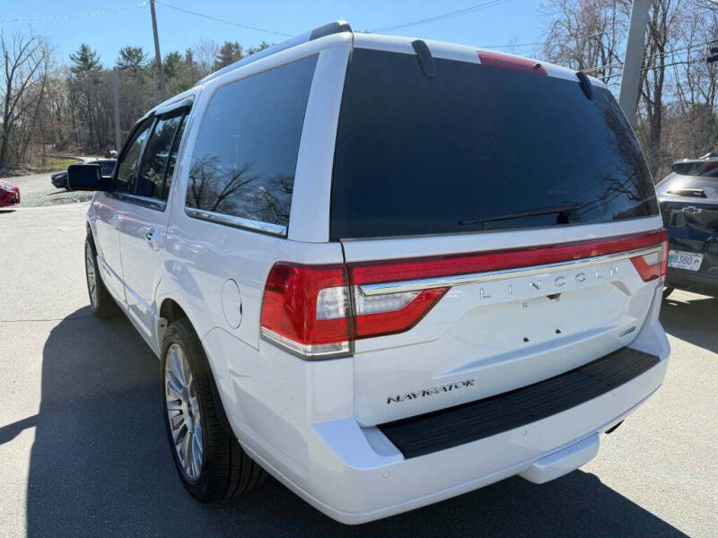 2016 Lincoln Navigator Select