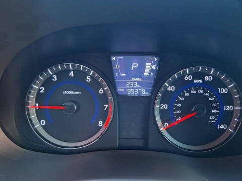 2013 Hyundai Accent GS