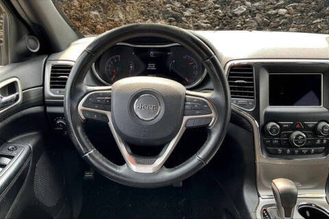 2019 Jeep Grand Cherokee Laredo E