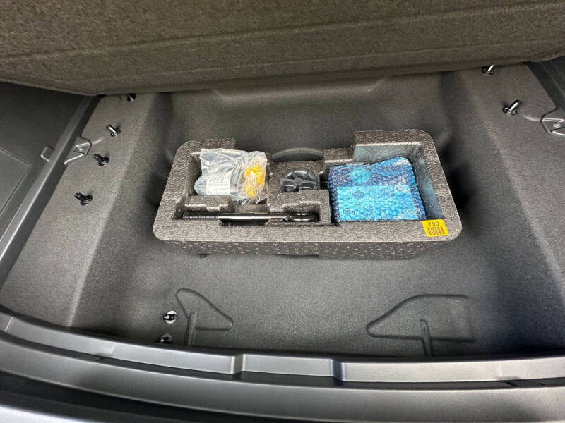 2025 Kia Niro EV Wind