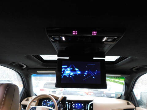 2018 Cadillac Escalade ESV Platinum