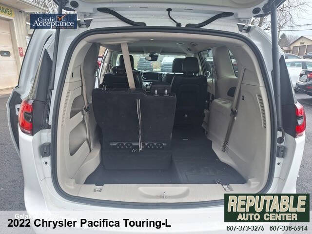 2022 Chrysler Pacifica Touring L