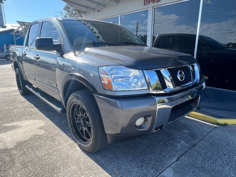 2015 Nissan Titan SV