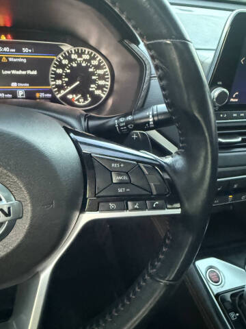 2020 Nissan Altima 2.0 SR