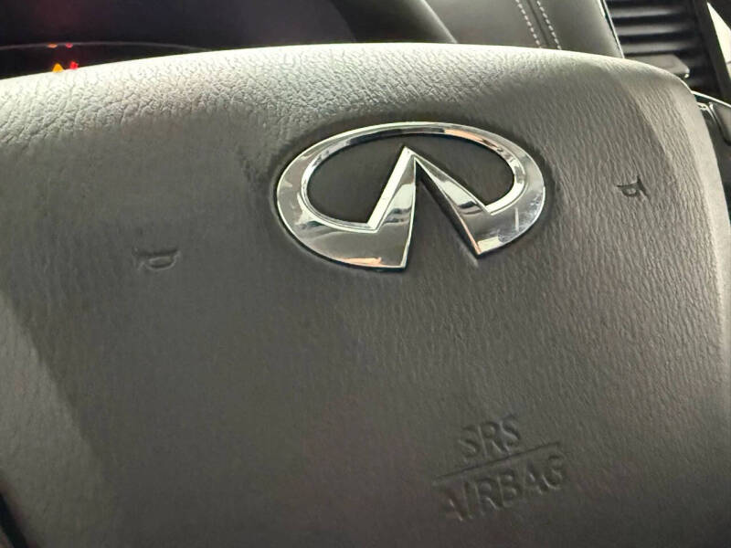 2020 Infiniti QX80 Luxe