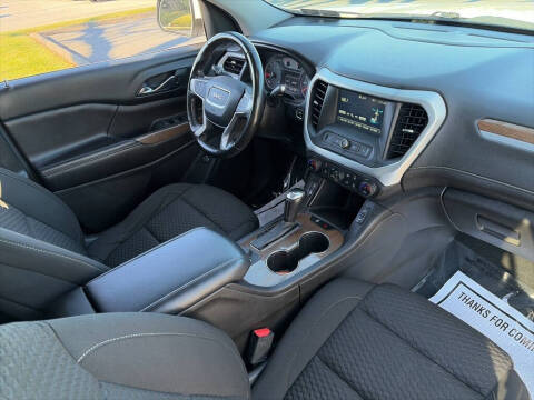 2018 GMC Acadia SLE-2