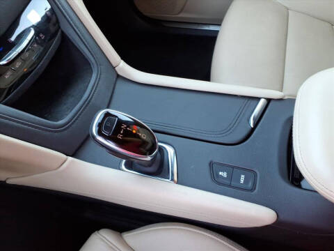 2019 Cadillac XT5 Premium Luxury