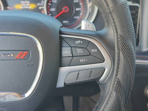 2015 Dodge Charger SXT