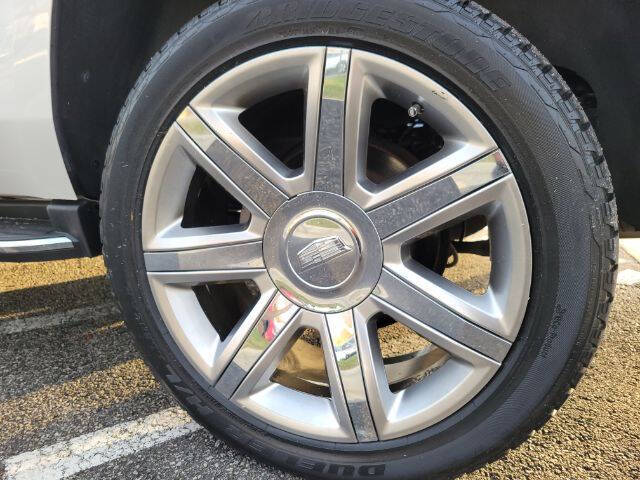 2018 Cadillac Escalade Luxury