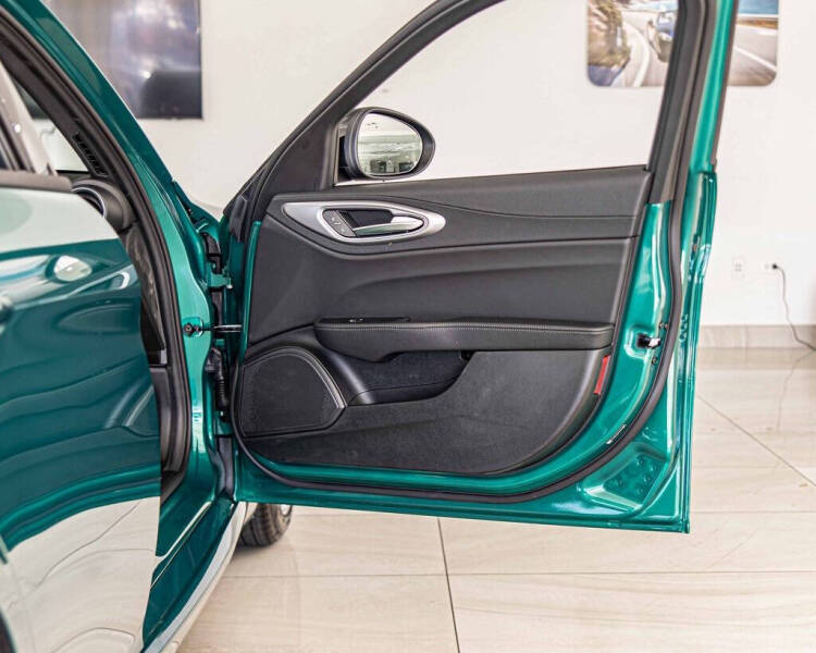 2025 Alfa Romeo Giulia