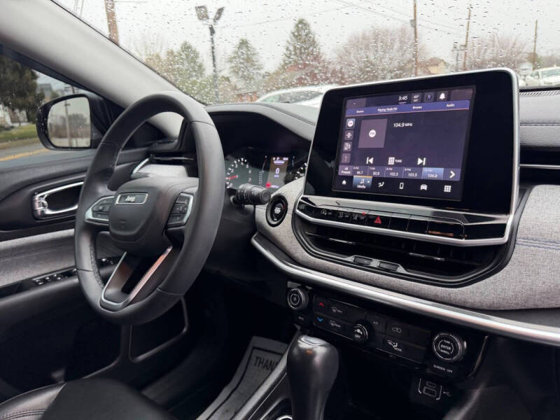 2022 Jeep Compass Altitude
