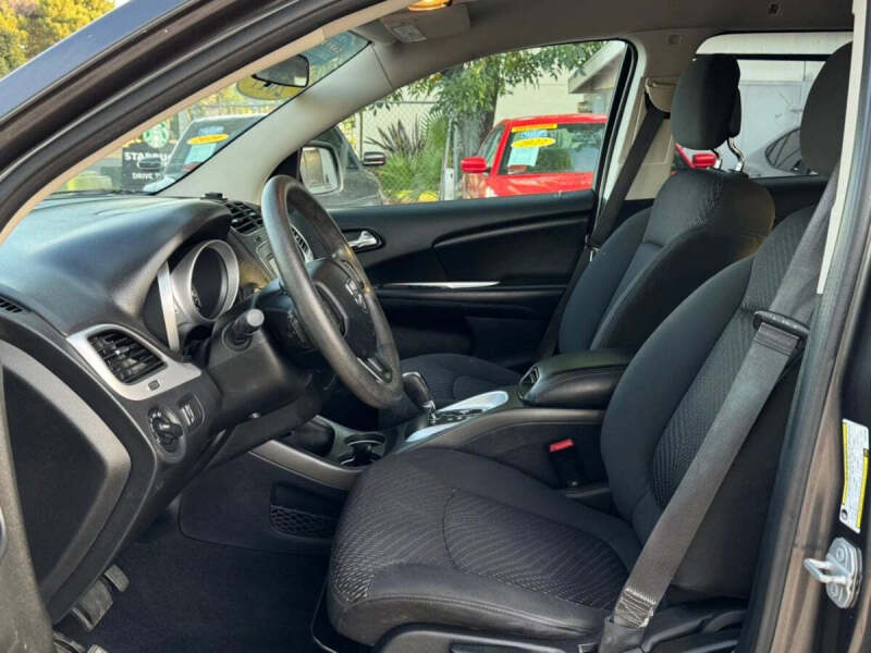 2017 Dodge Journey SE