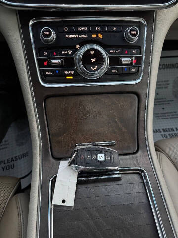 2018 Lincoln Continental Select