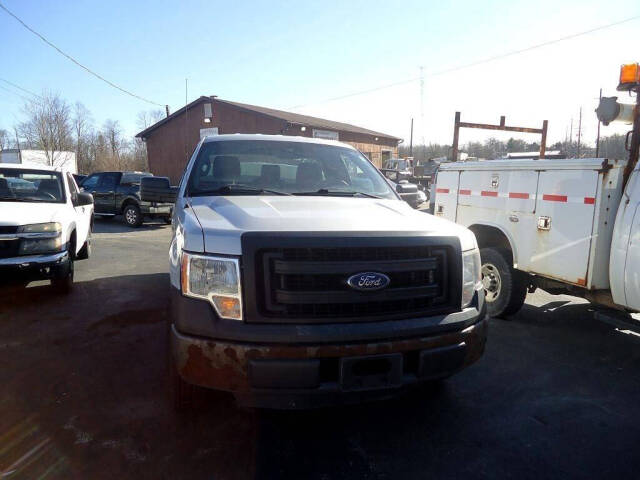 2014 Ford F-150 XL's photo