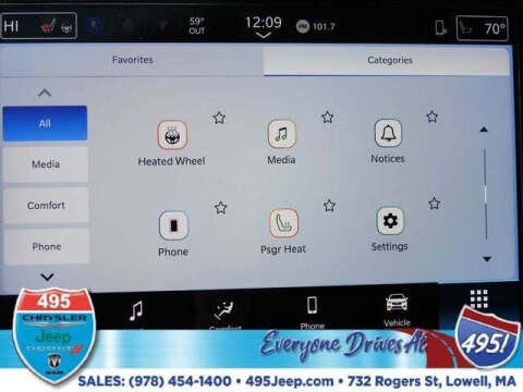 2026 Chrysler Pacifica Select