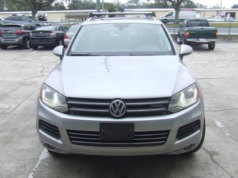 2011 Volkswagen Touareg Hybrid