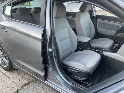 2018 Hyundai Elantra