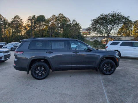 2025 Jeep Grand Cherokee L Altitude