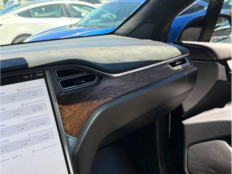 2017 Tesla Model X