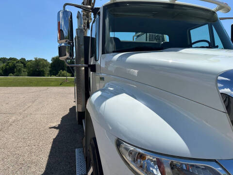 2013 International DuraStar 4400