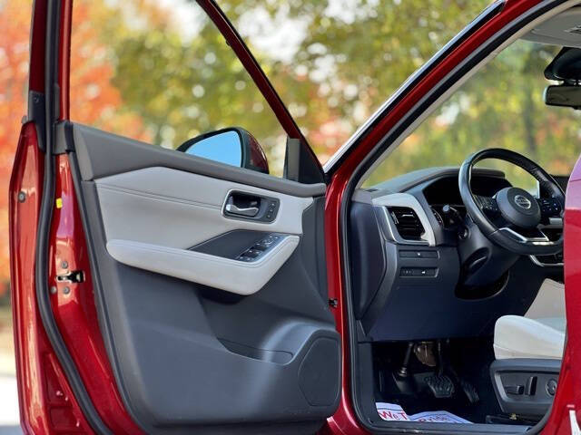 2021 Nissan Rogue SL