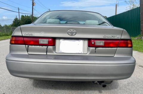 1997 Toyota Camry LE