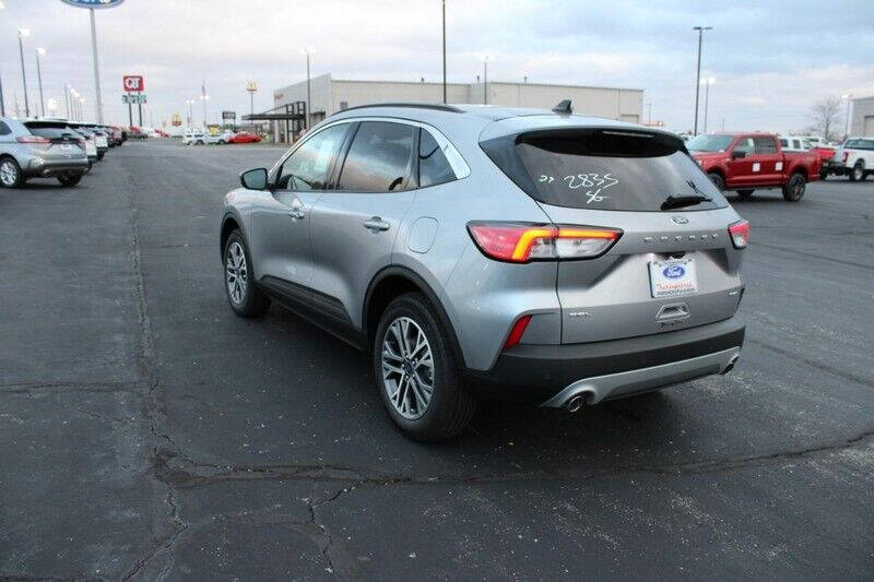 2021 Ford Escape SEL