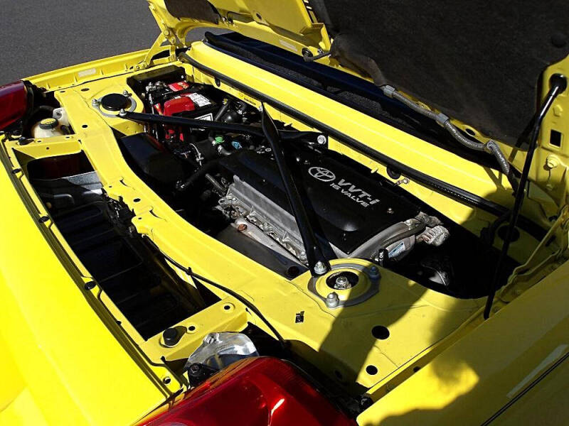 2003 Toyota MR2 Spyder