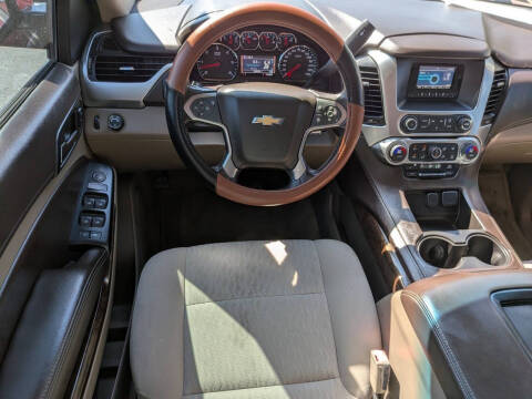 2015 Chevrolet Suburban LS