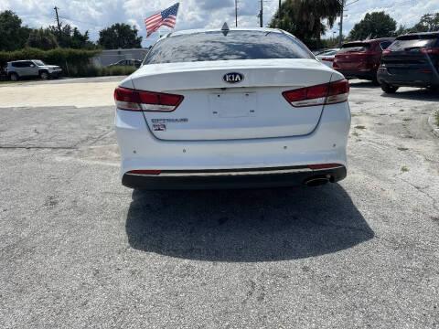 2017 Kia Optima LX