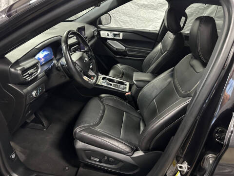 2021 Ford Explorer ST