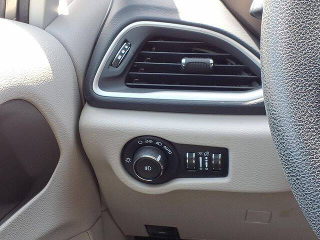 2018 Chrysler Pacifica Touring Plus