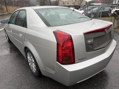 2004 Cadillac CTS