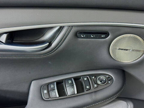 2025 Infiniti QX55 Essential