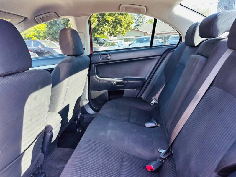 2015 Mitsubishi Lancer ES