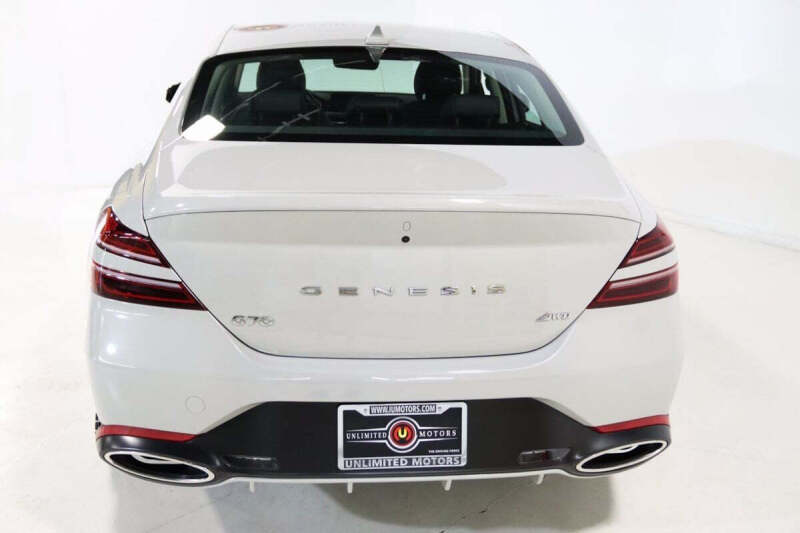 2025 Genesis G70